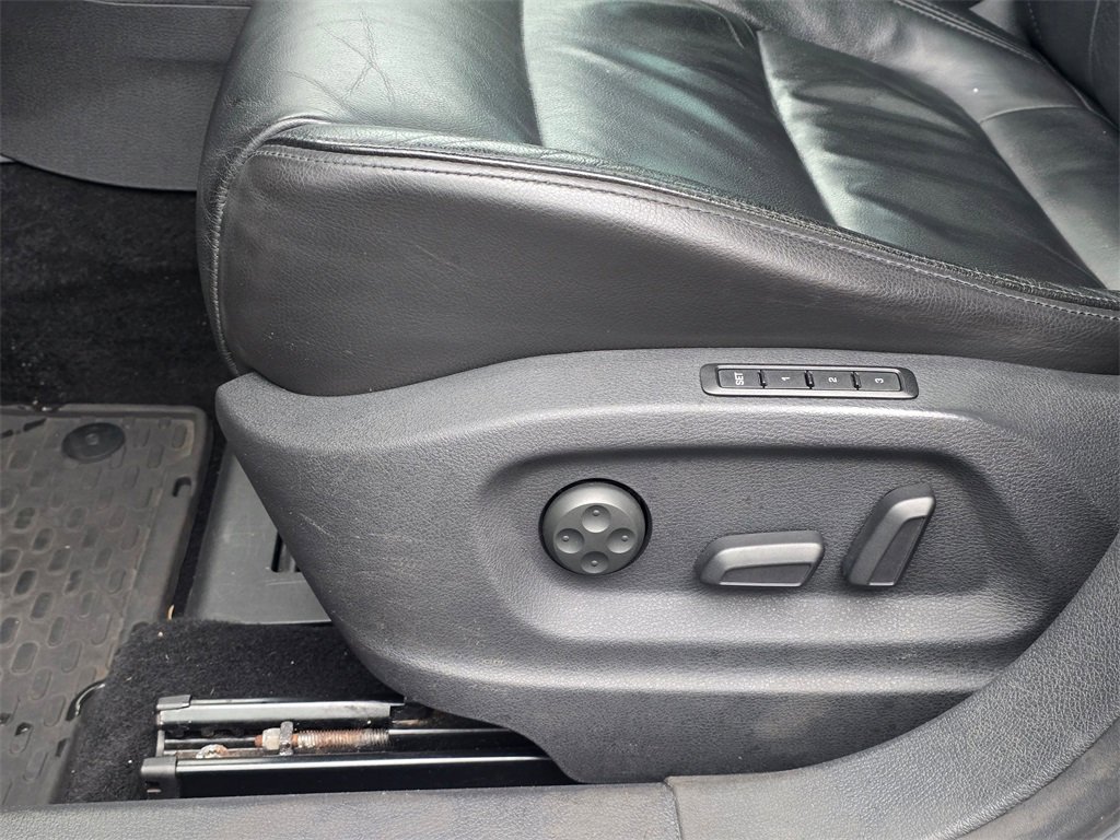 Used 2014 Volkswagen Tiguan R-Line image 13