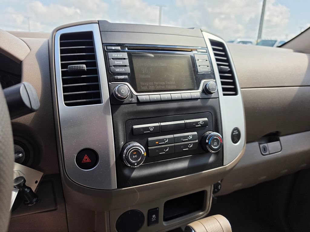Used 2017 Nissan Frontier SV RWD image 24