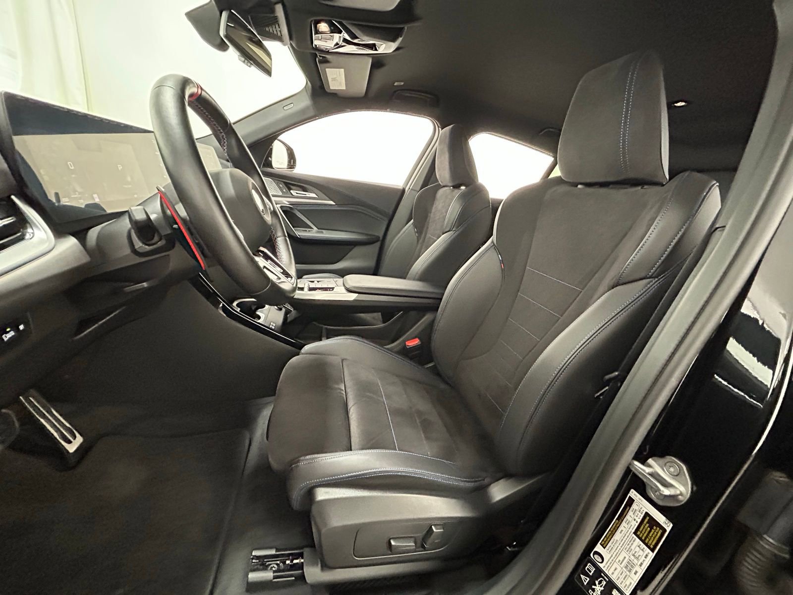 Used 2024 BMW X2 M35i image 27