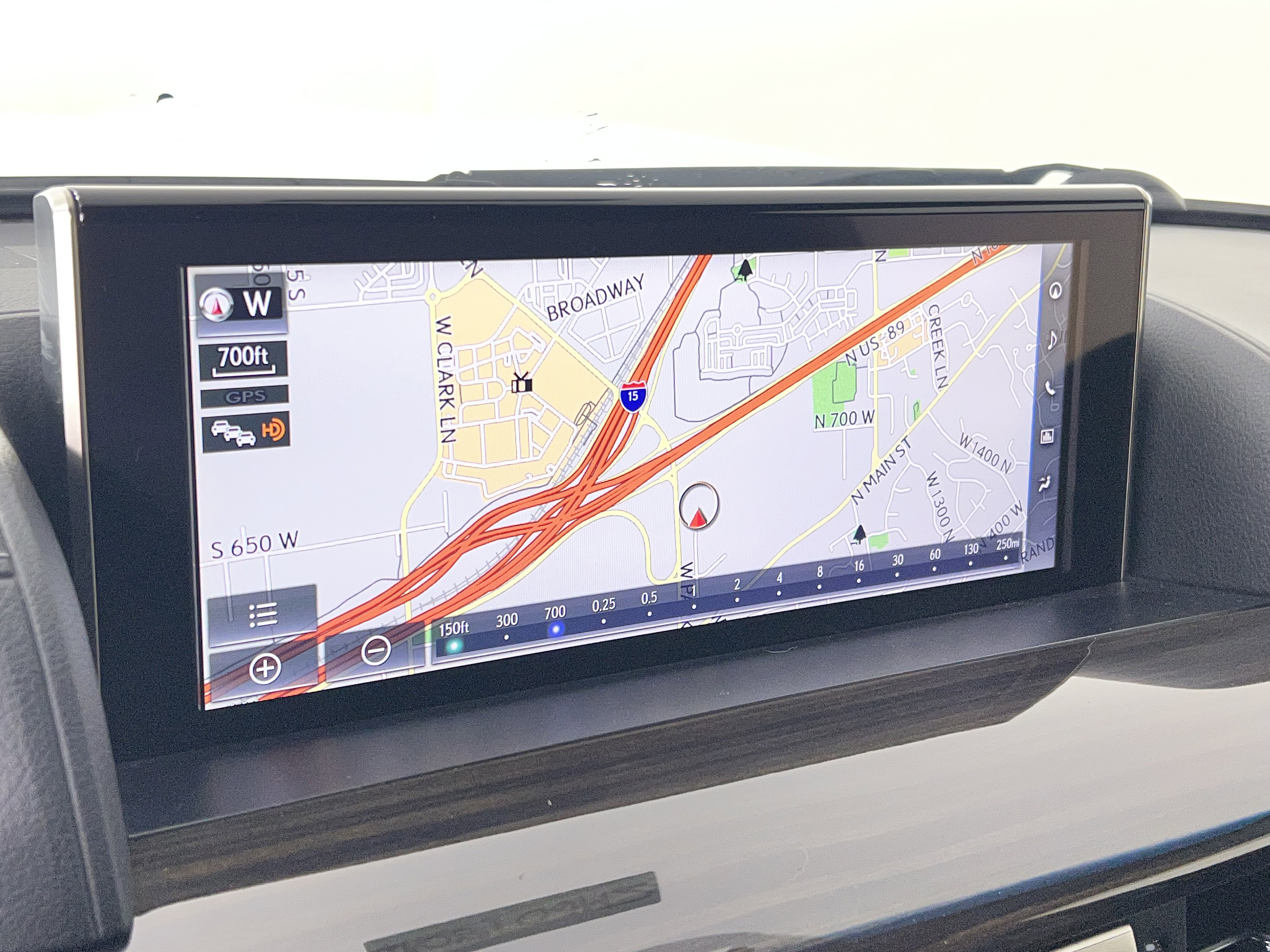 Used 2021 Lexus LX 570 4WD w/ Sport Package image 32