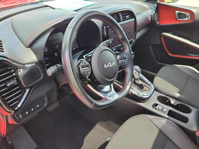 Certified 2025 Kia Soul GT-Line w/ GT-Line Technology Package FWD image 30
