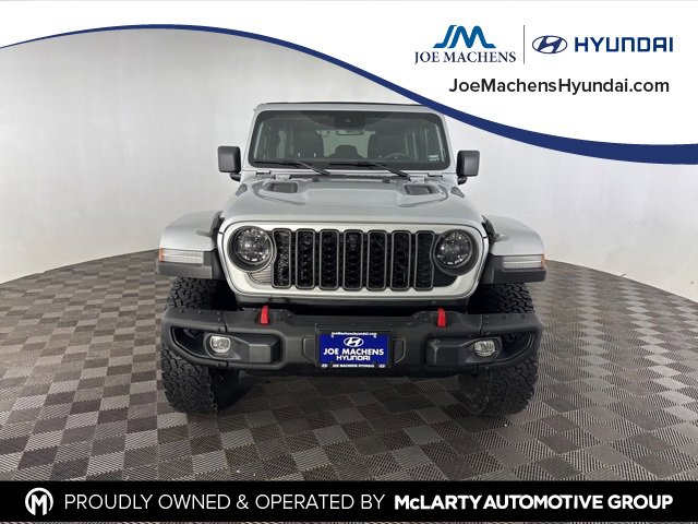 Used 2024 Jeep Wrangler Unlimited Rubicon image 3