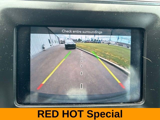 Used 2019 Jeep Cherokee Latitude Plus AWD/4WD image 29