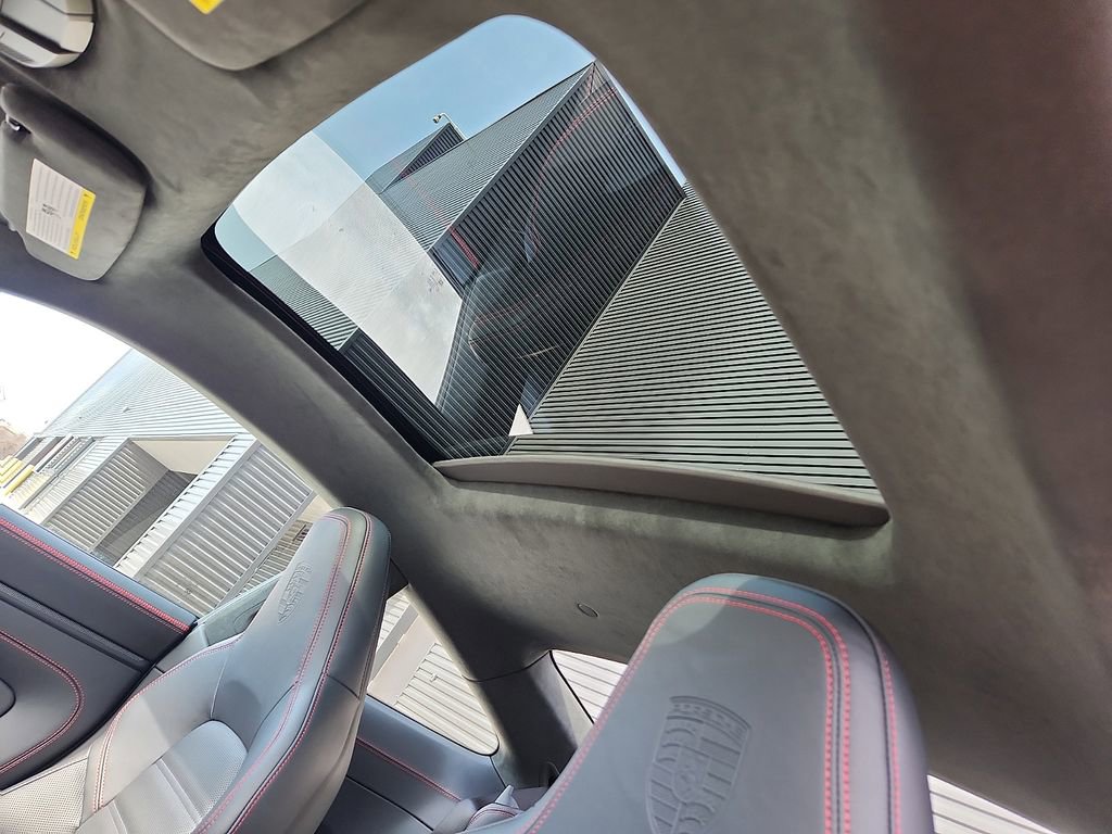 New 2026 Porsche 911 Carrera 4S image 12