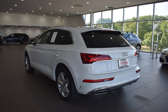 Used 2023 Audi Q5 2.0T Premium Plus w/ Premium Plus Package AWD/4WD image 5
