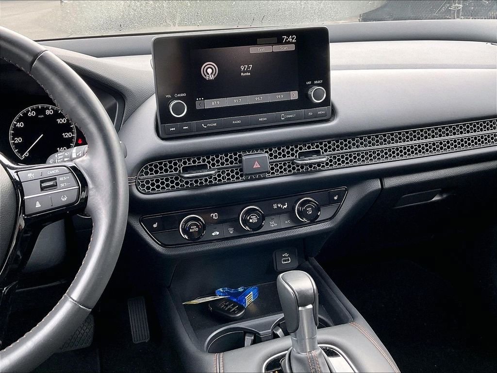 Used 2024 Honda HR-V Sport image 18