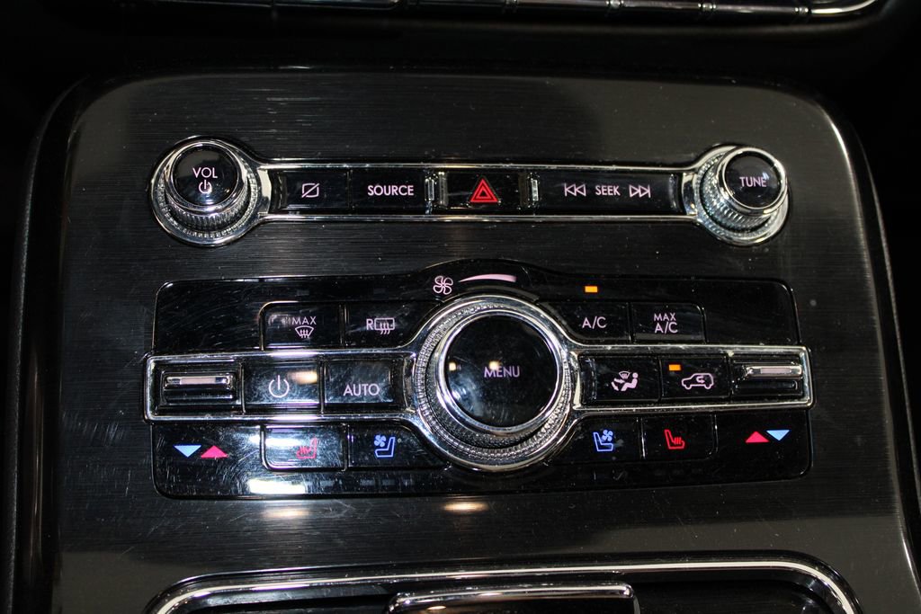 Used 2022 Lincoln Nautilus Reserve w/ Equipment Group 201A image 47