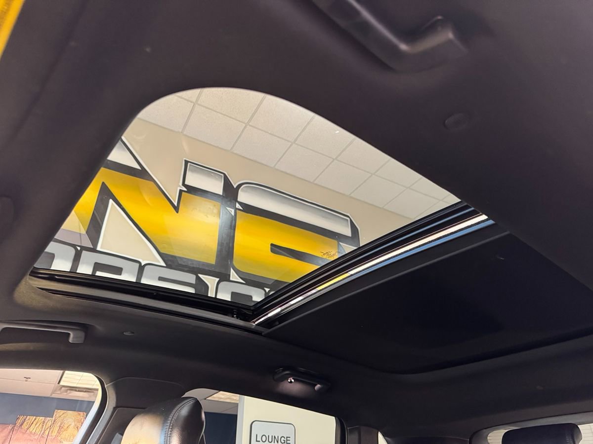 Used 2017 Lincoln MKX Reserve w/ Luxury Package image 36