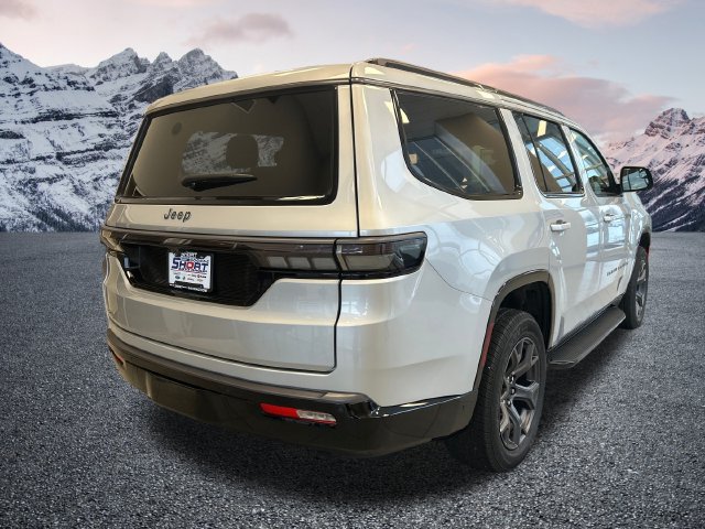 New 2026 Jeep Grand Wagoneer Limited w/ Convenience Group I AWD/4WD image 5