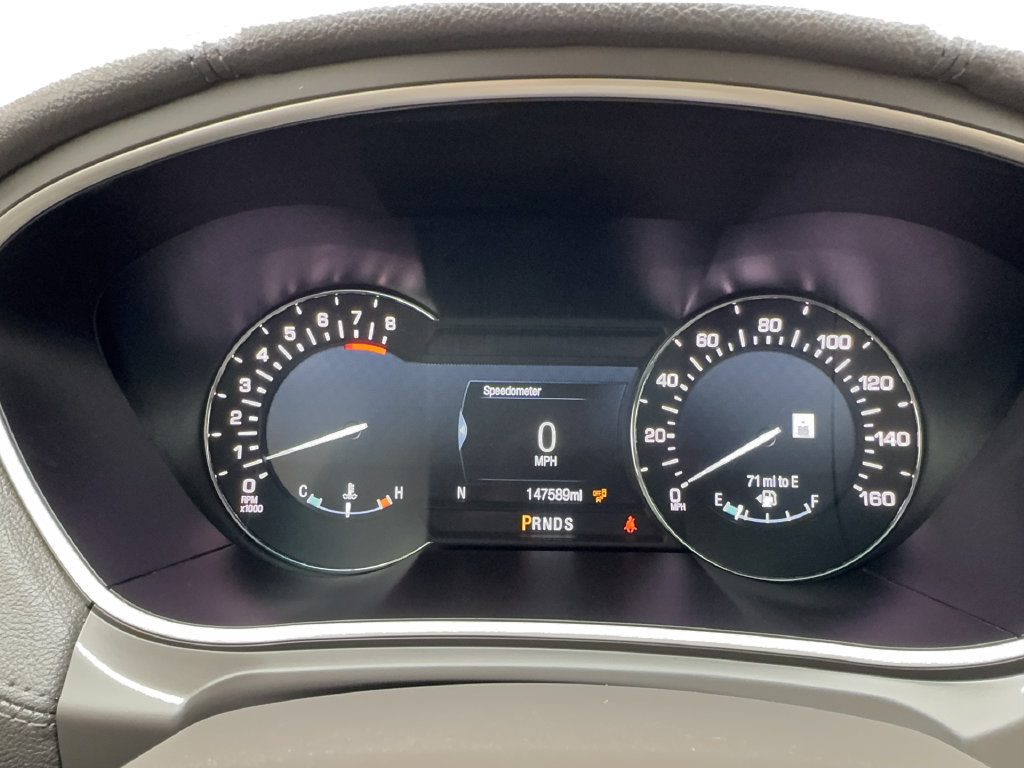 Used 2017 Lincoln MKX Reserve w/ Driver Assistance Package FWD image 44