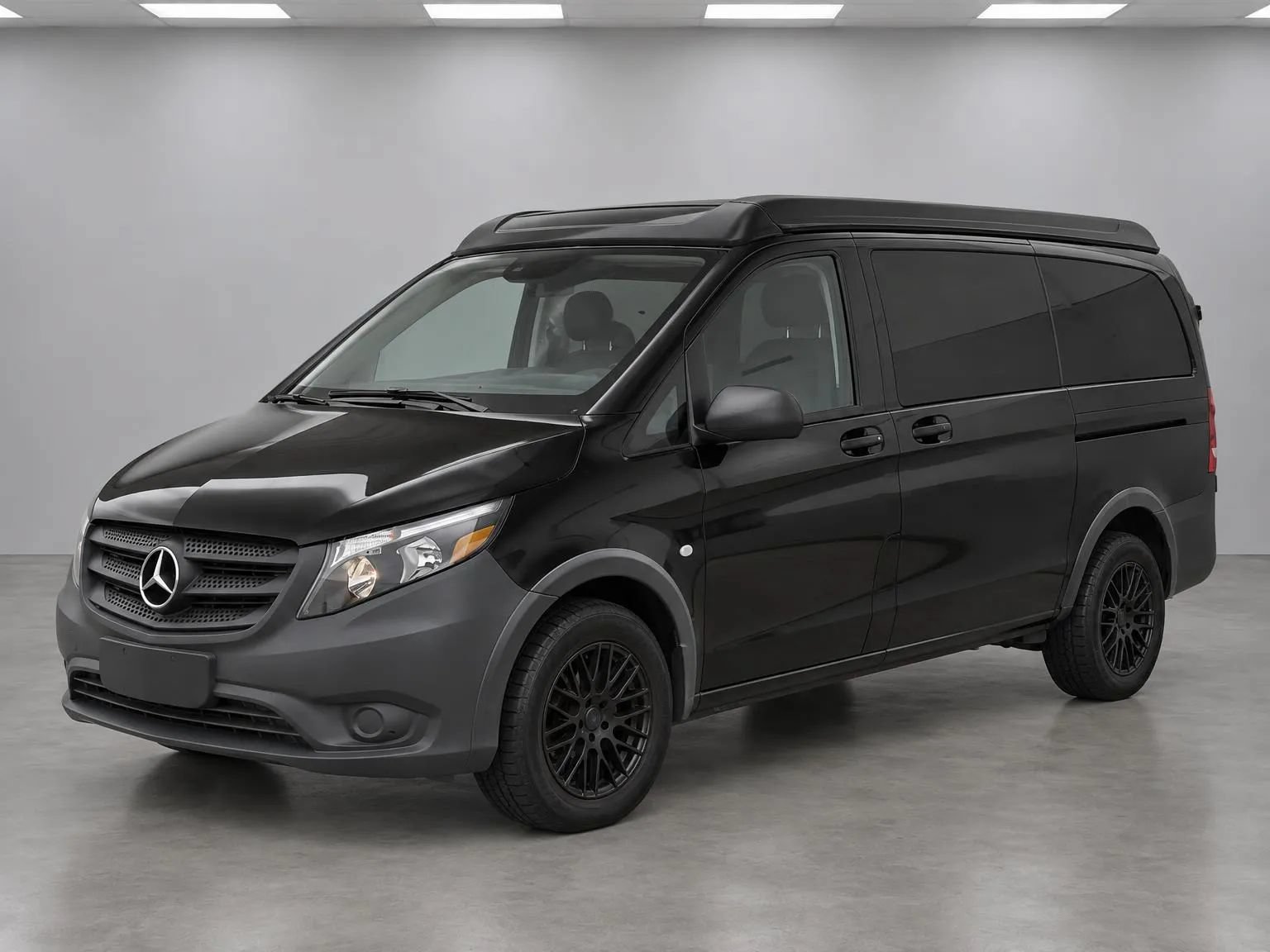 Used 2020 Mercedes-Benz Metris Passenger image 24