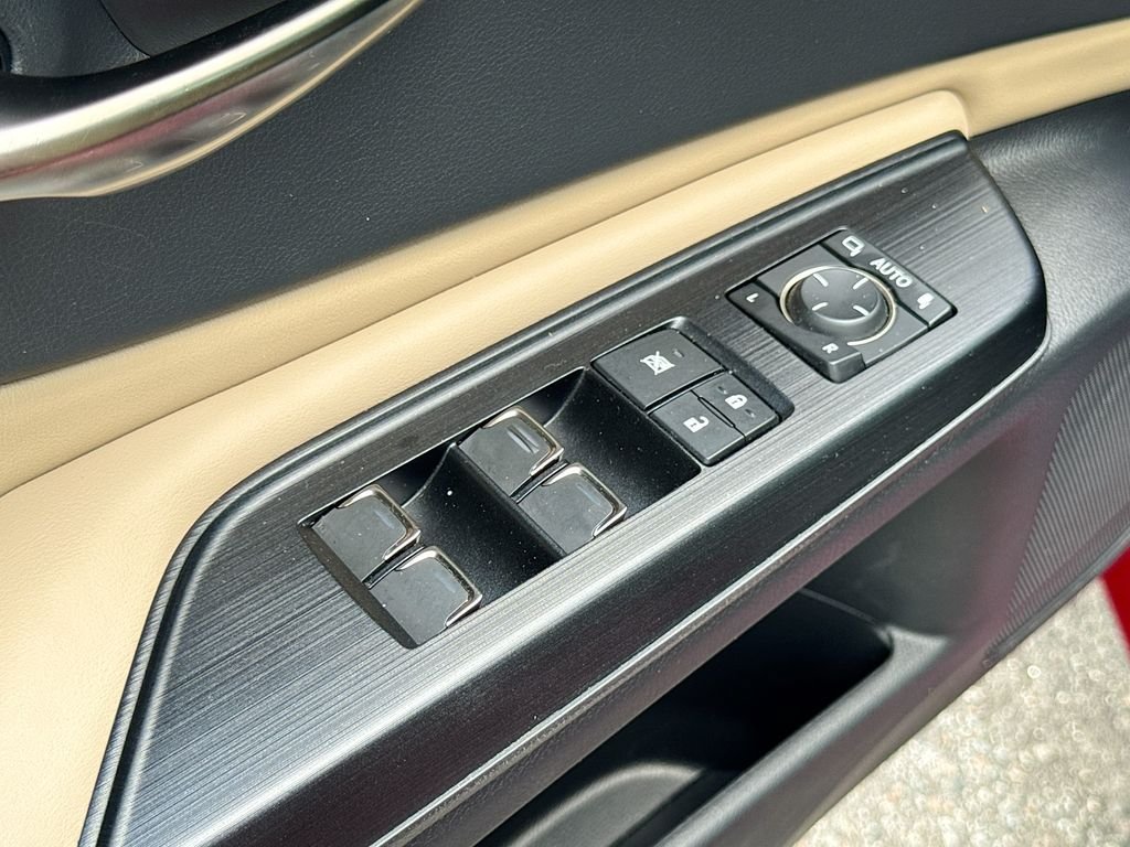 Used 2021 Lexus ES 300h w/ Premium Package FWD image 15