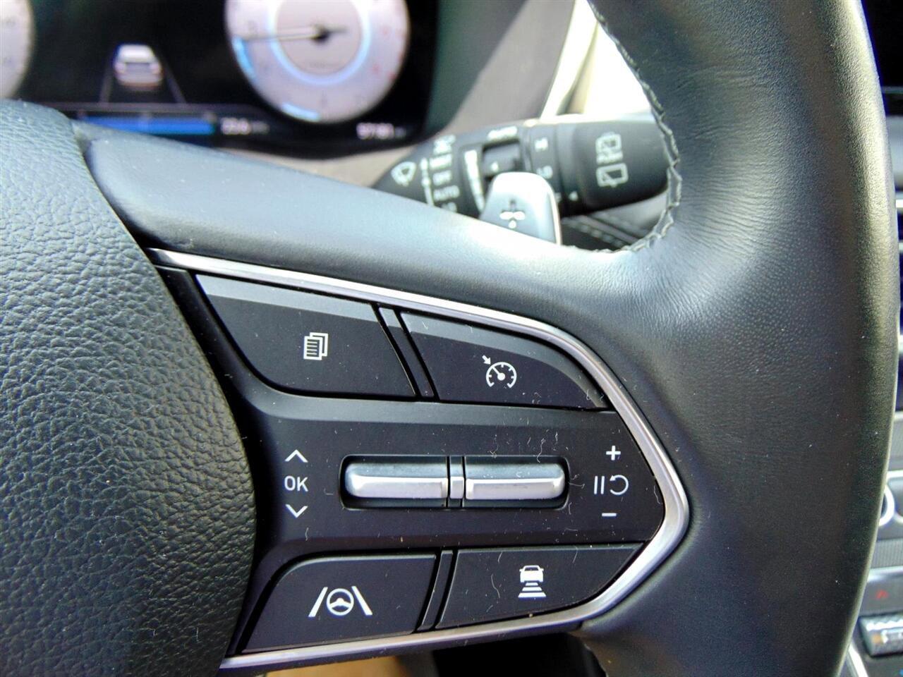 Used 2023 Hyundai Santa Fe Limited image 37