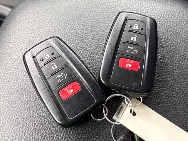 Used 2023 Toyota RAV4 XLE w/ Convenience Package FWD image 34