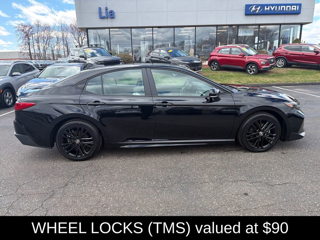 Used 2026 Toyota Camry SE w/ Convenience Package image 6