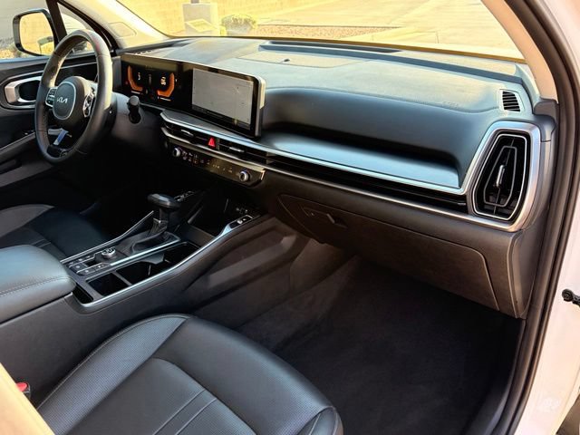 Used 2025 Kia Sorento S w/ Panoramic Sunroof Package FWD image 14