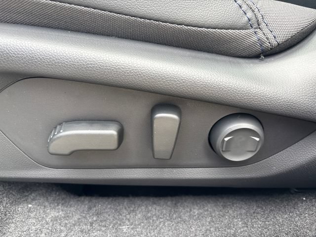 New 2026 Subaru Forester Premium AWD/4WD image 34