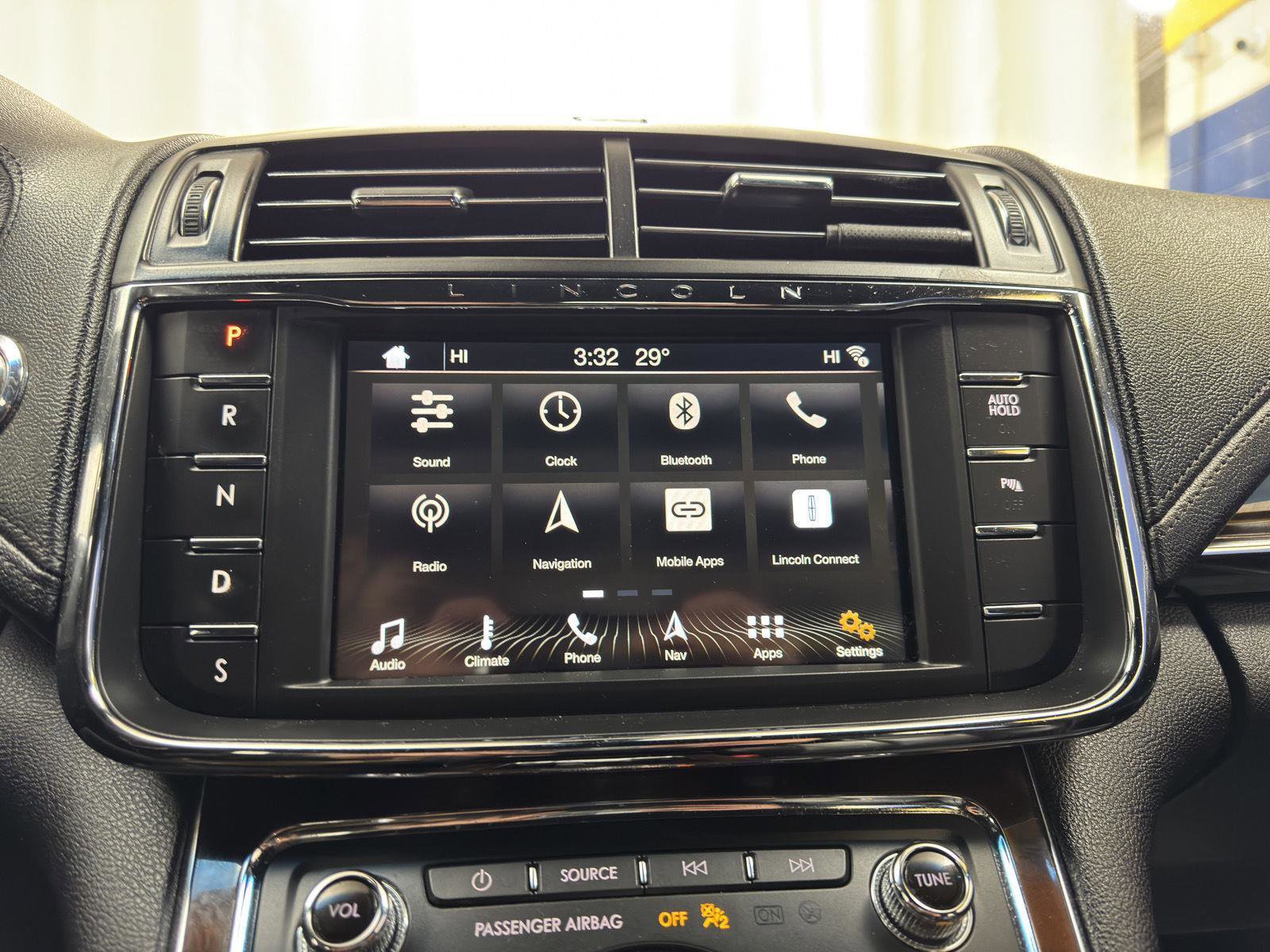 Used 2019 Lincoln Continental AWD w/ Equipment Group 500A image 20