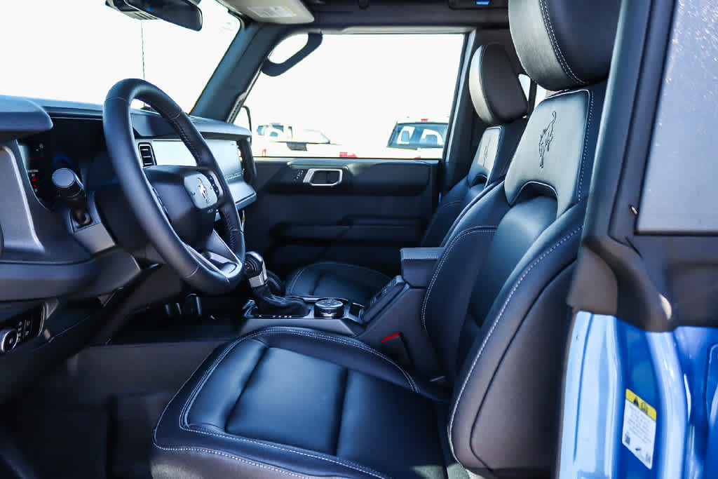 New 2026 Ford Bronco Badlands AWD/4WD image 9