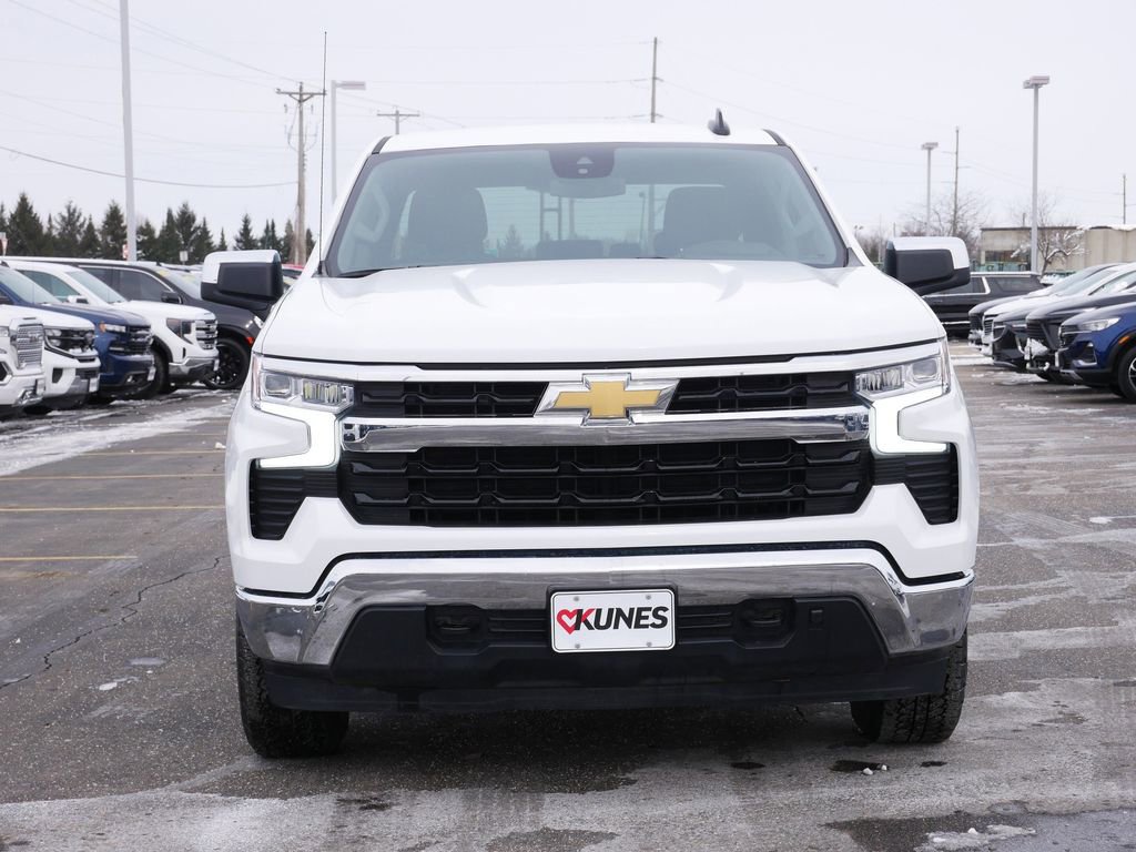 Used 2025 Chevrolet Silverado 1500 LT w/ Work Truck Package AWD/4WD image 2