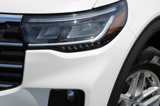 New 2026 Ford Explorer Active w/ Active Comfort Package RWD image 21
