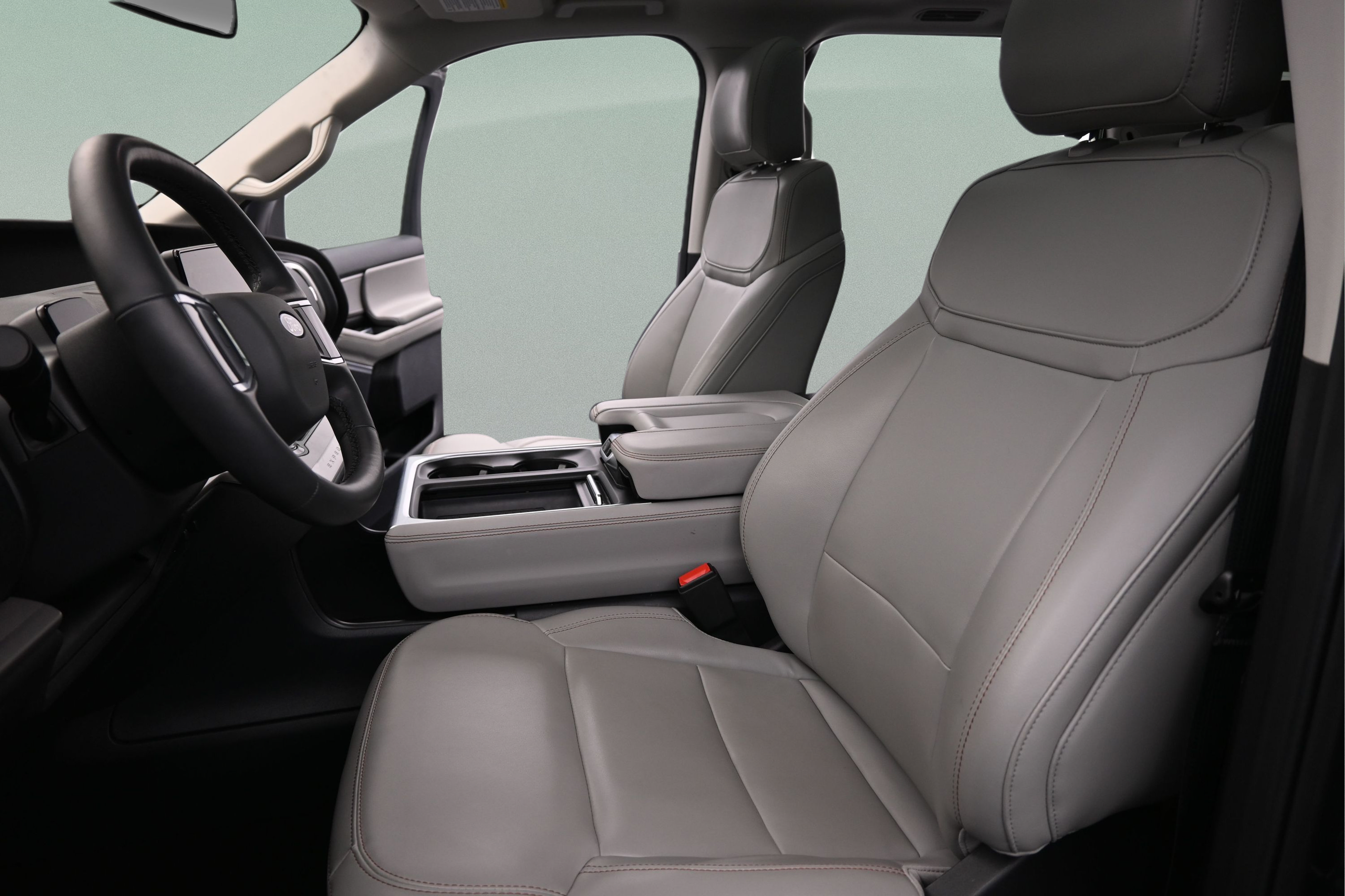 Used 2025 Ford Expedition Max Active AWD/4WD image 23