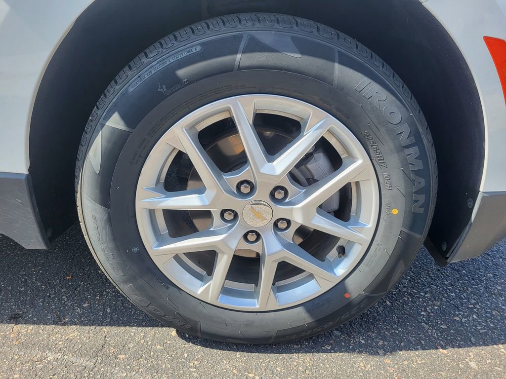 Used 2024 Chevrolet Equinox LT image 29