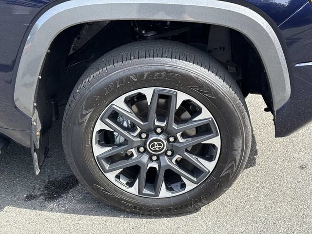 Used 2023 Toyota Tundra Limited AWD/4WD image 7