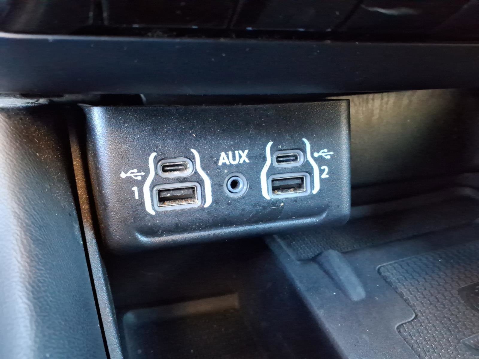 Used 2022 Dodge Durango GT image 18