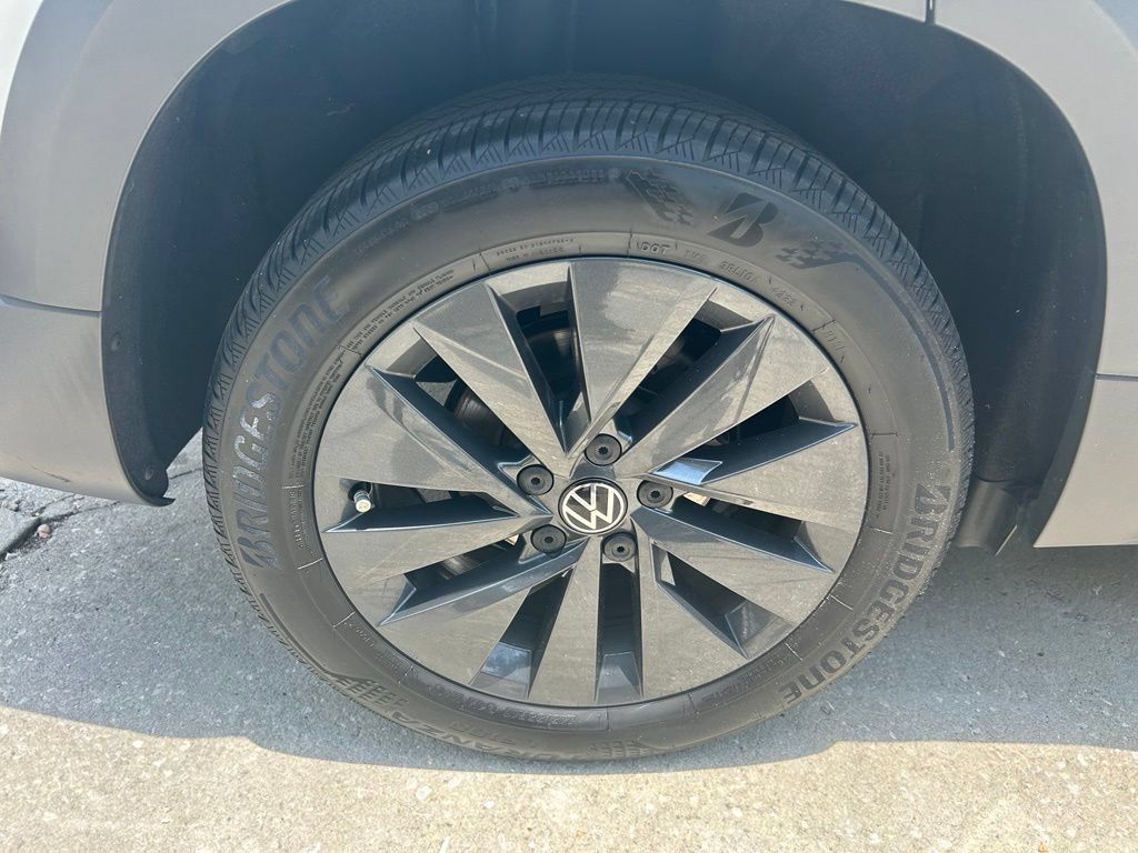 Used 2023 Volkswagen Taos S FWD image 26