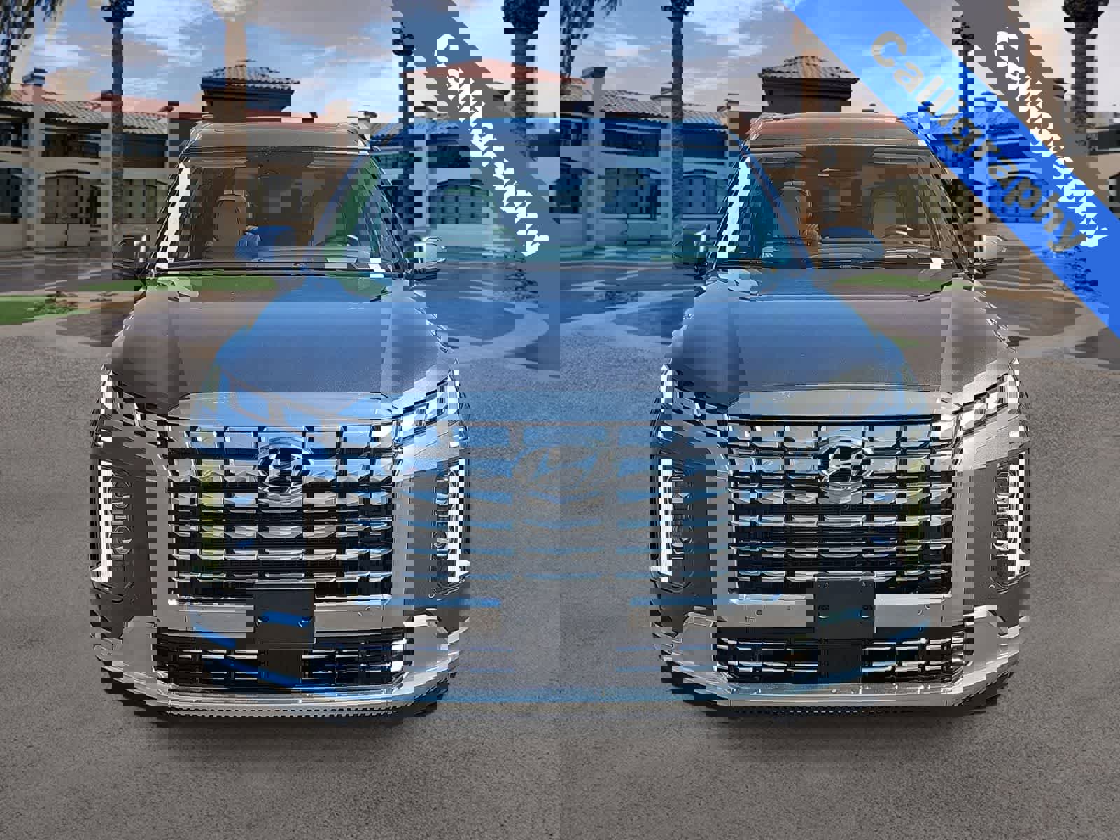 Used 2025 Hyundai Palisade Calligraphy image 3