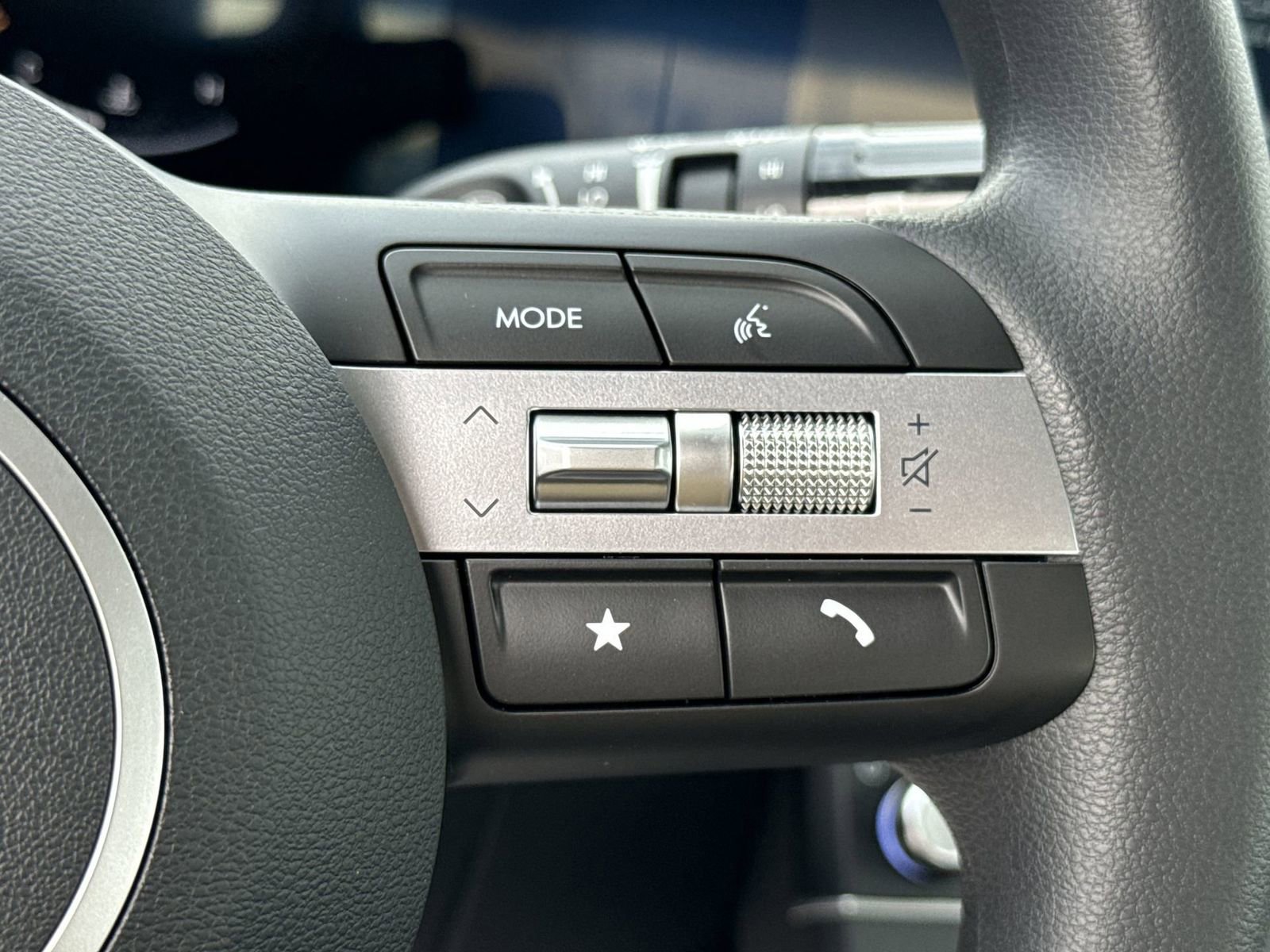 New 2026 Hyundai Tucson SE image 33