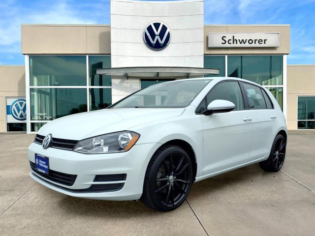 Used 2015 Volkswagen Golf TDI S image 7