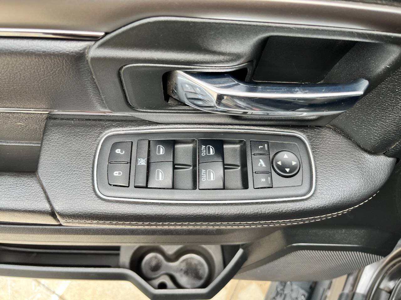 Used 2018 RAM 1500 Sport w/ Quick Order Package 27Q Night AWD/4WD image 27