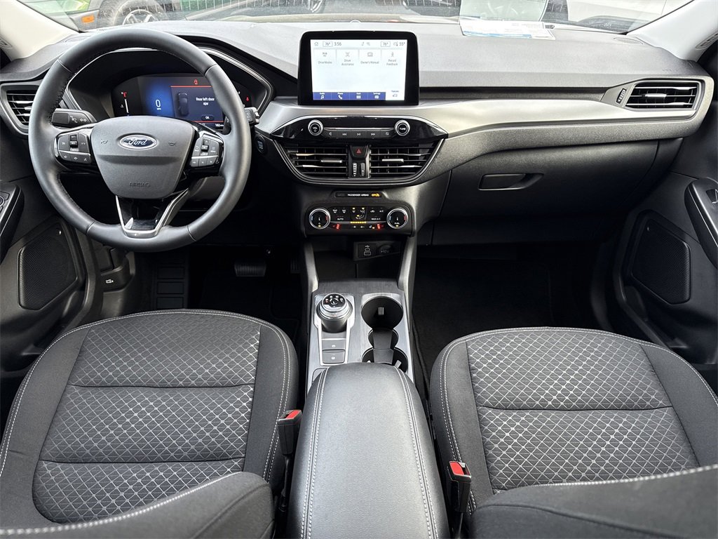 Used 2025 Ford Escape Active w/ Cold Weather Package image 10