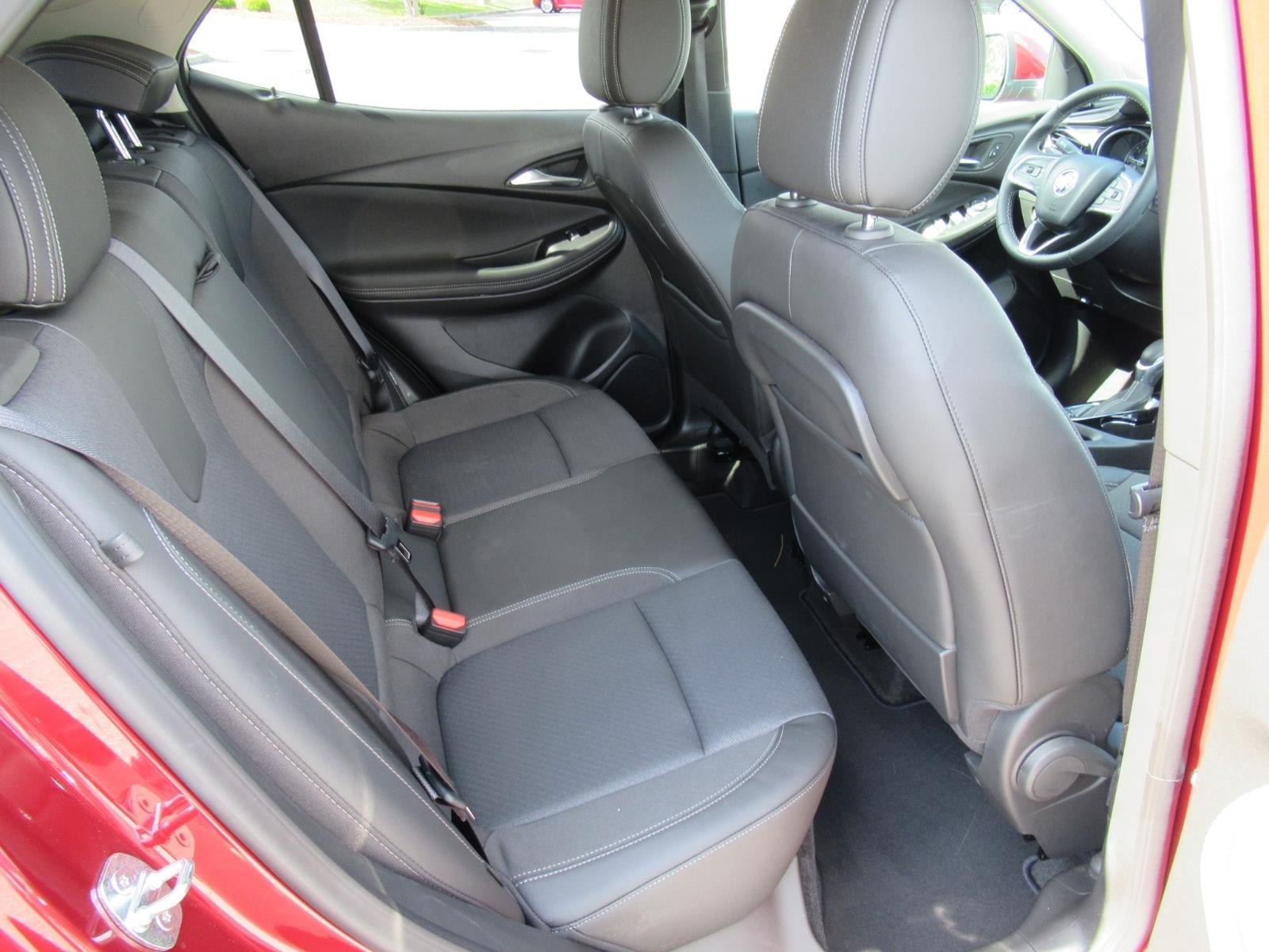 Used 2023 Buick Encore GX Select w/ Safety Package II FWD image 28
