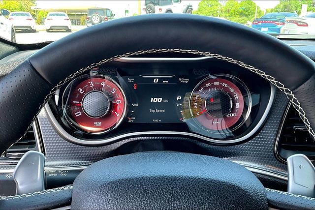 Used 2016 Dodge Challenger SRT Hellcat image 12