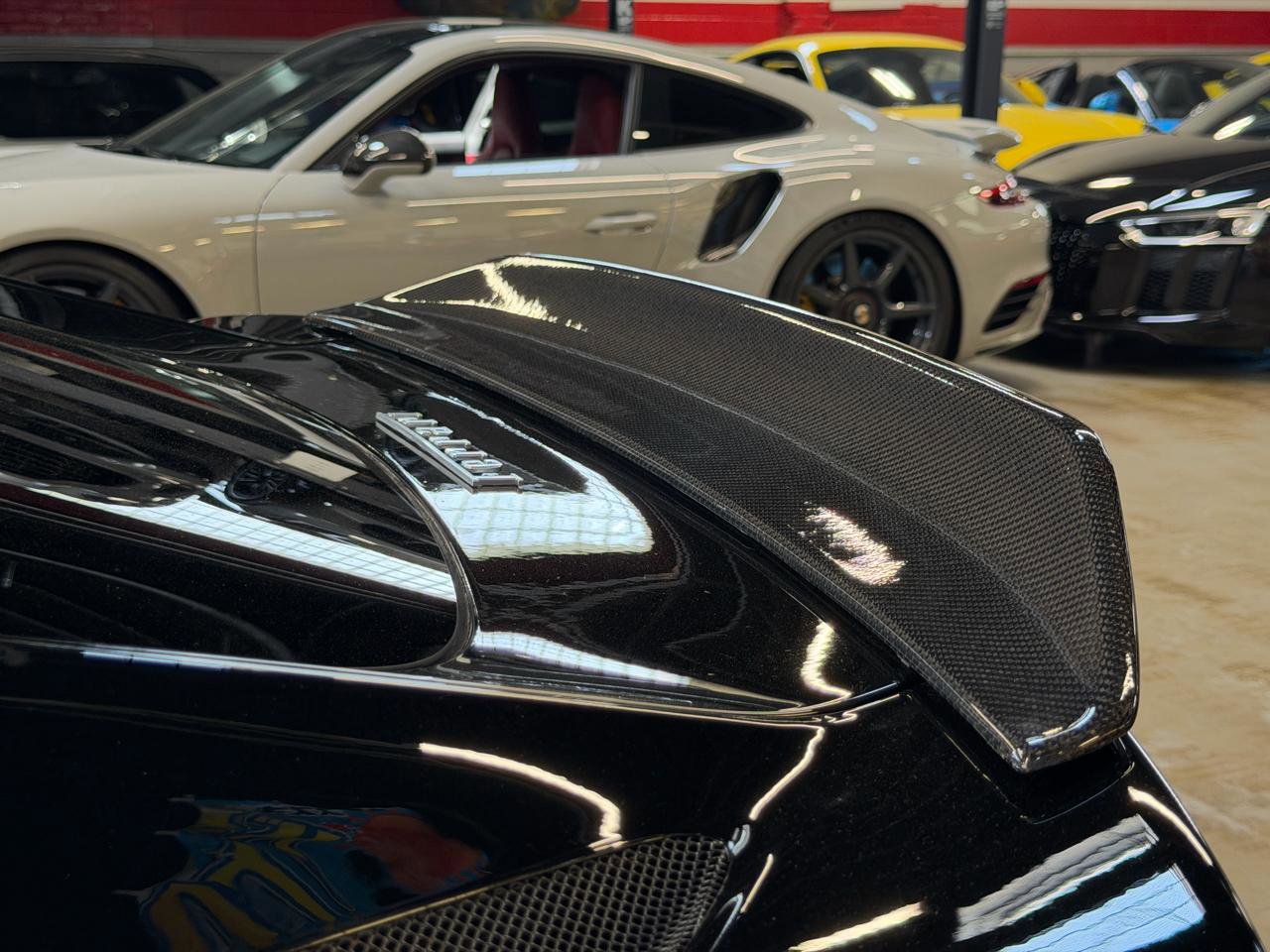 Used 2013 Ferrari F12 Berlinetta RWD image 27