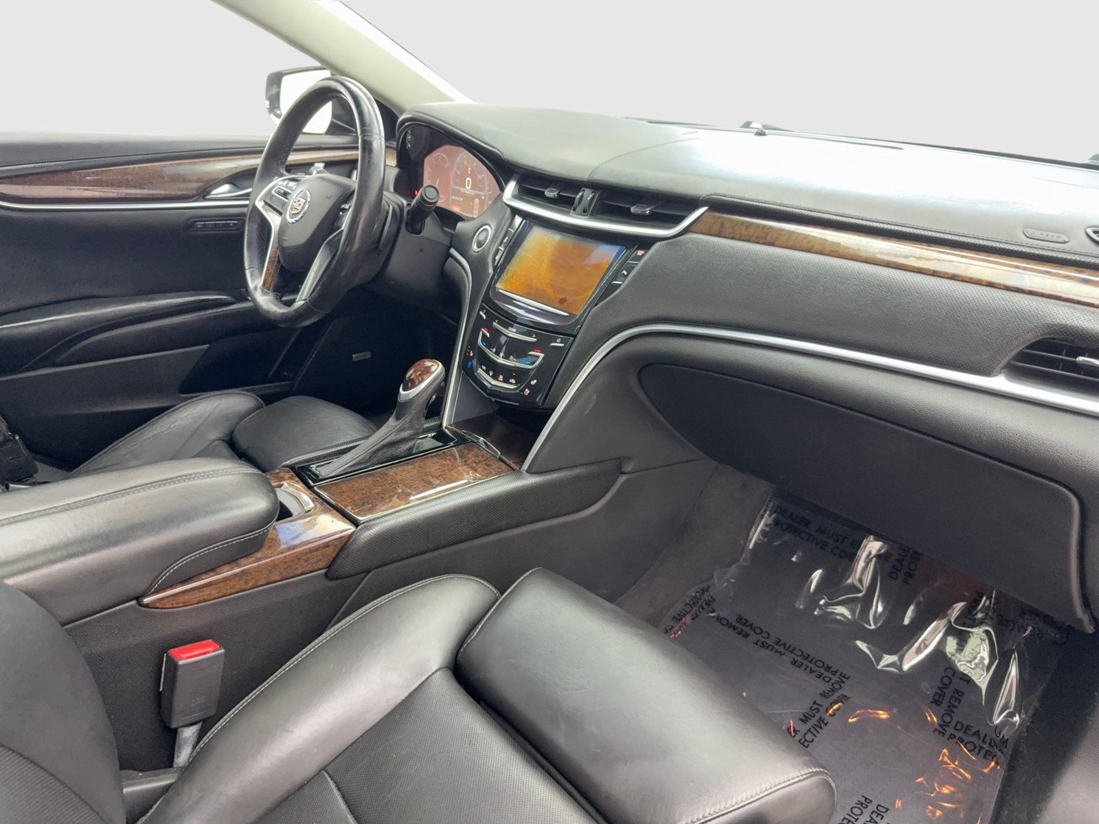 Used 2013 Cadillac XTS Premium FWD image 40