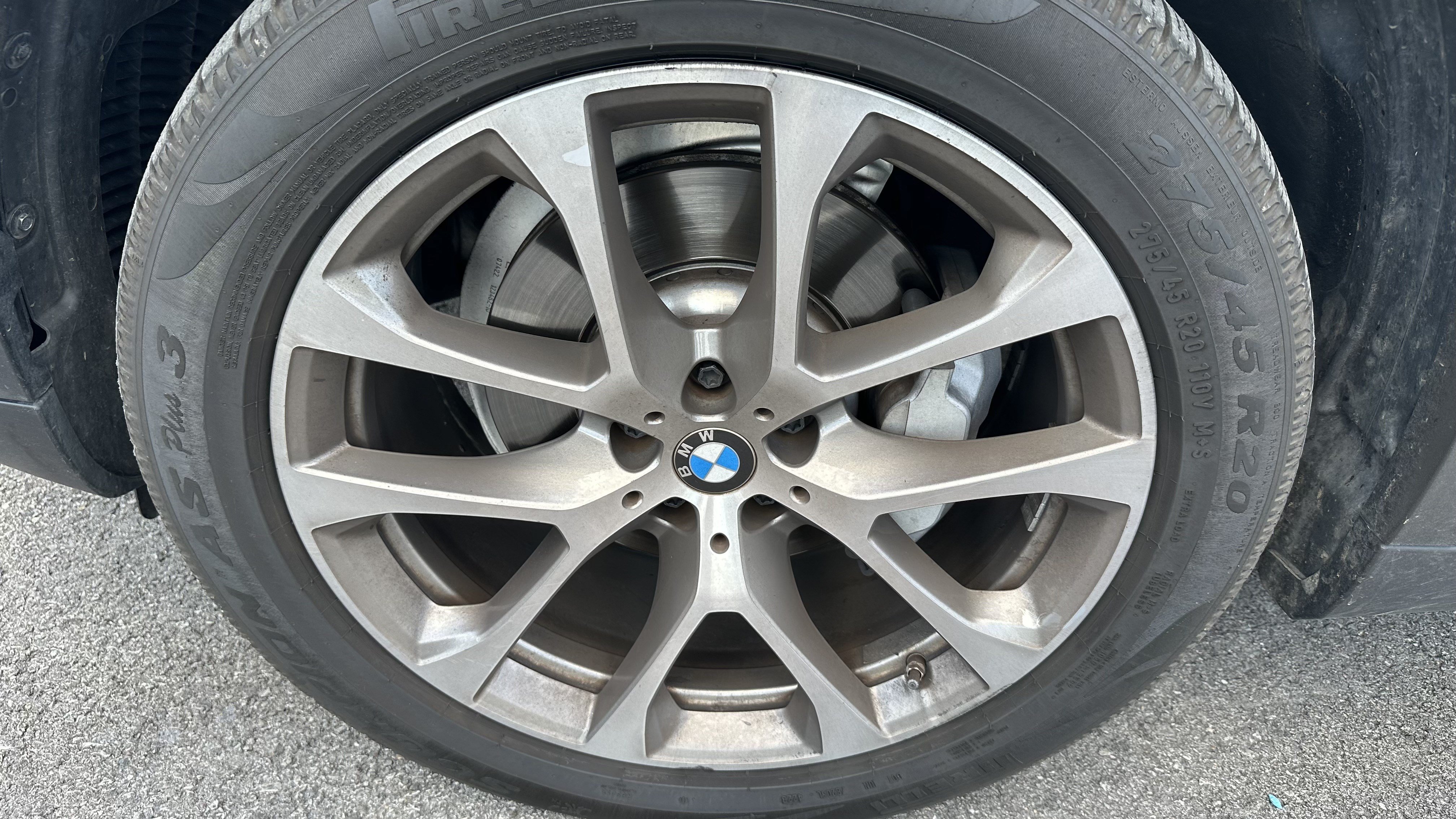 Used 2022 BMW X5 xDrive40i w/ Executive Package AWD/4WD image 12