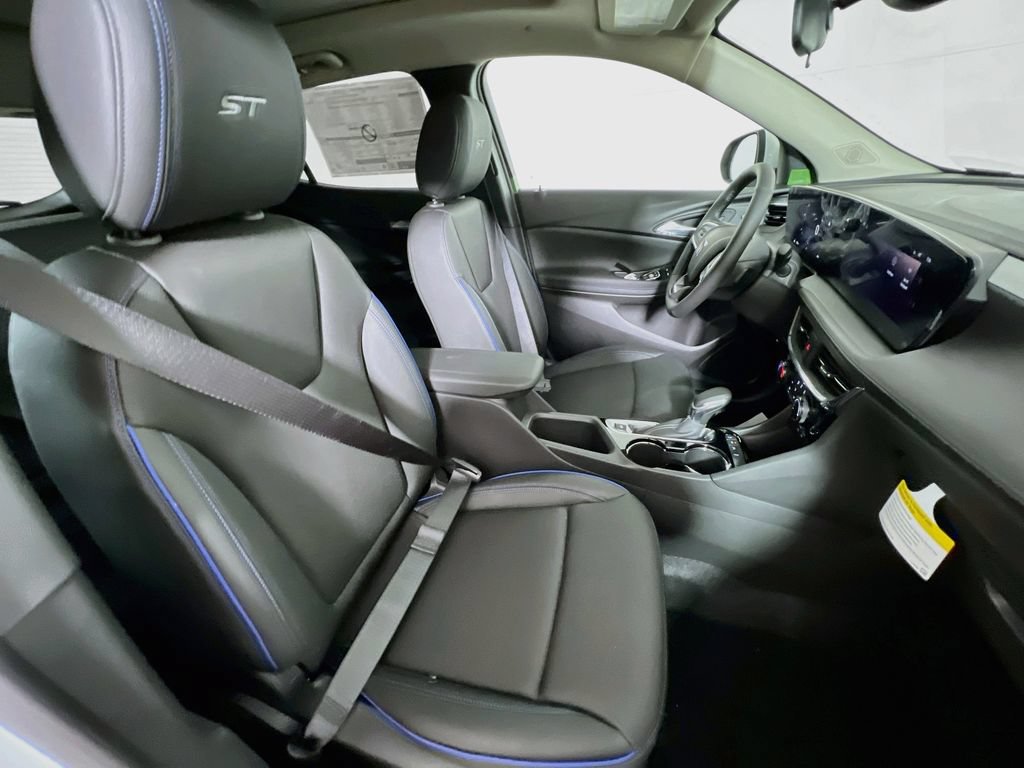 New 2026 Buick Encore GX Sport Touring w/ Comfort Package AWD/4WD image 21