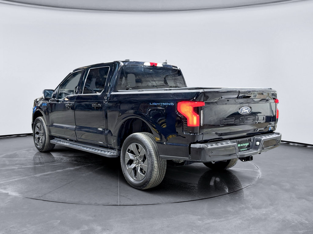 Used 2024 Ford F150 Lightning Flash AWD/4WD image 2