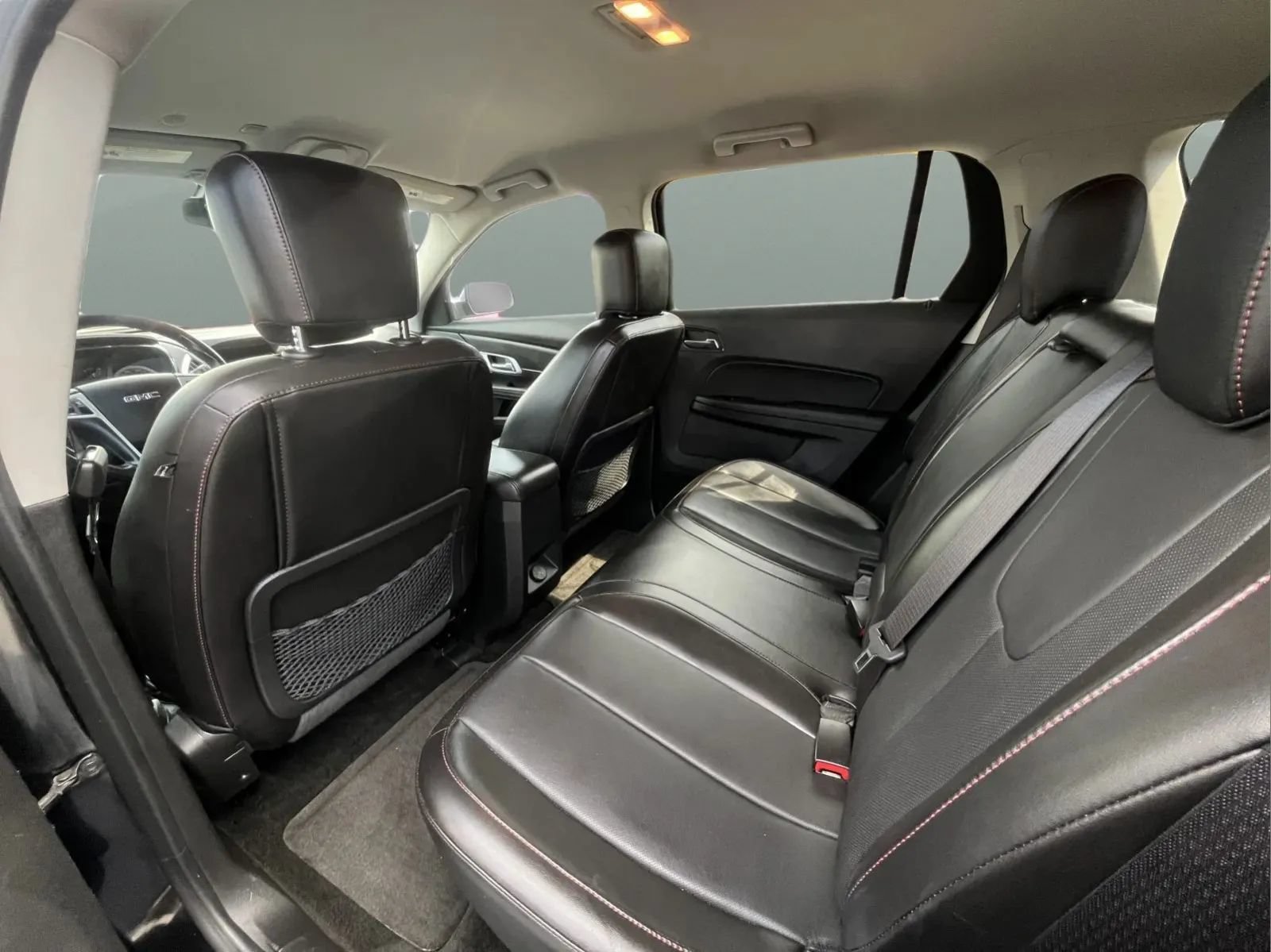 Used 2017 GMC Terrain SLT FWD image 17