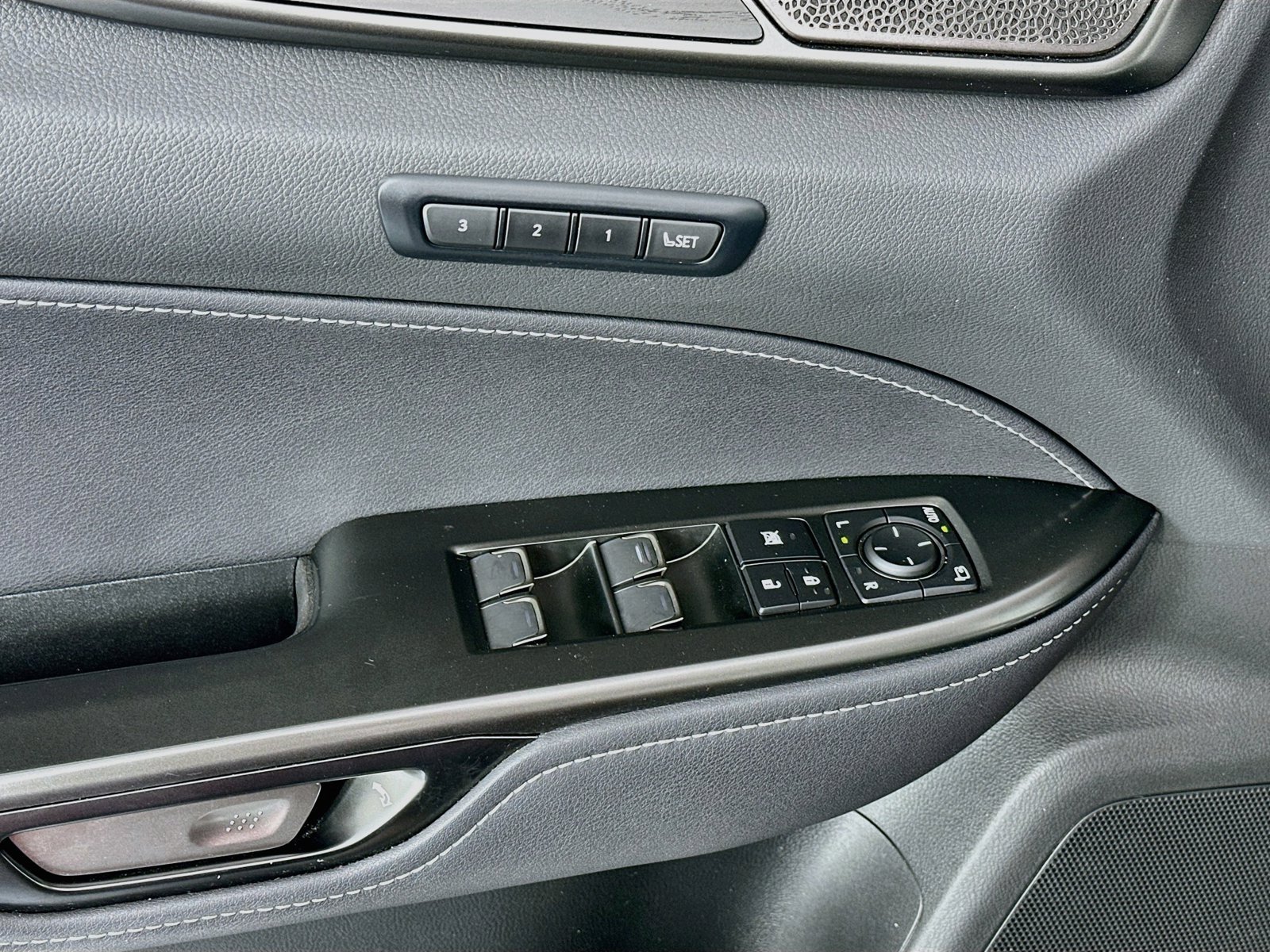Used 2025 Lexus NX 350 AWD w/ Accessory Package (2T) image 28