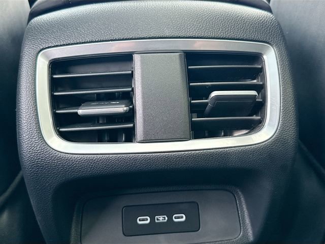 Used 2025 Acura RDX w/ Technology Package image 27