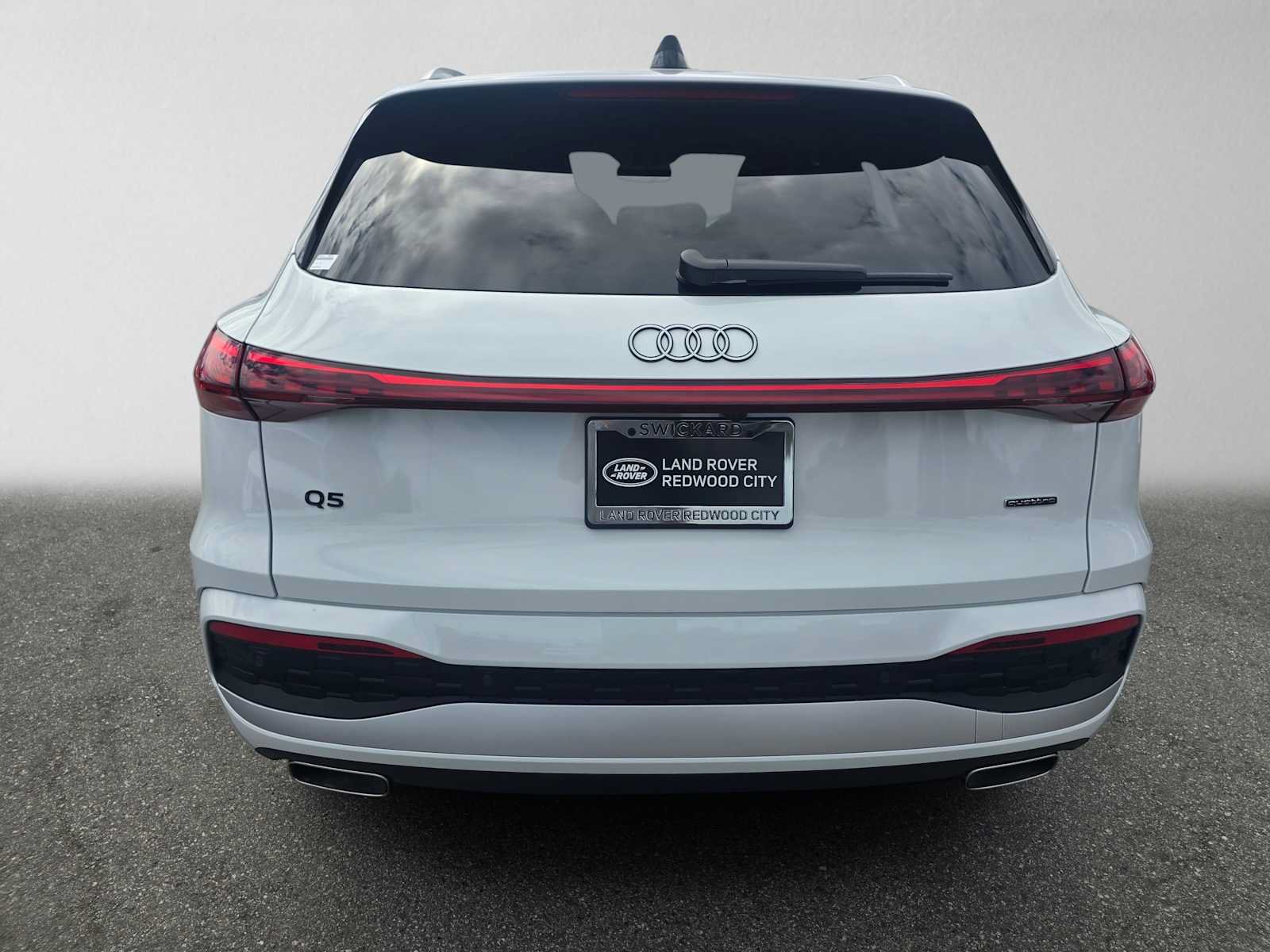 Used 2025 Audi Q5 Premium Plus AWD/4WD image 4
