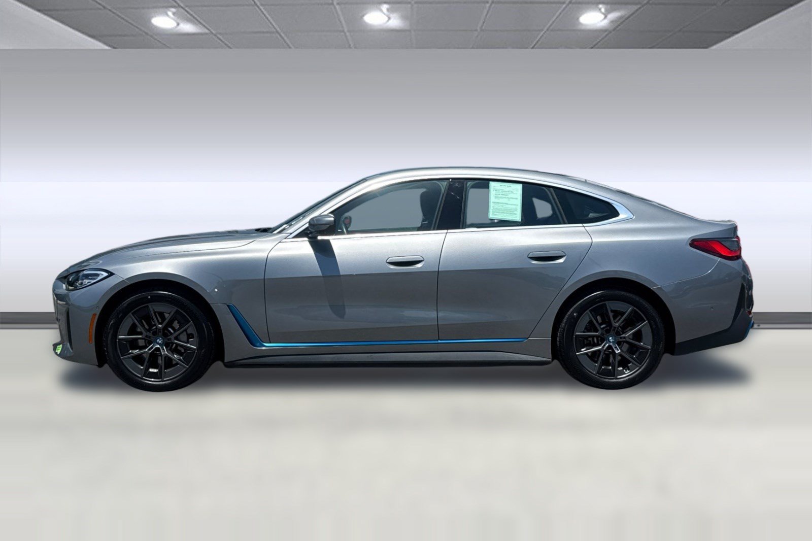 Certified 2023 BMW i4 eDrive35 w/ Premium Package RWD image 2