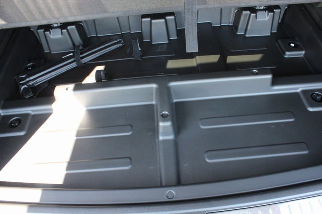 New 2025 GMC Yukon XL Denali w/ Sun & Power Step Package image 62