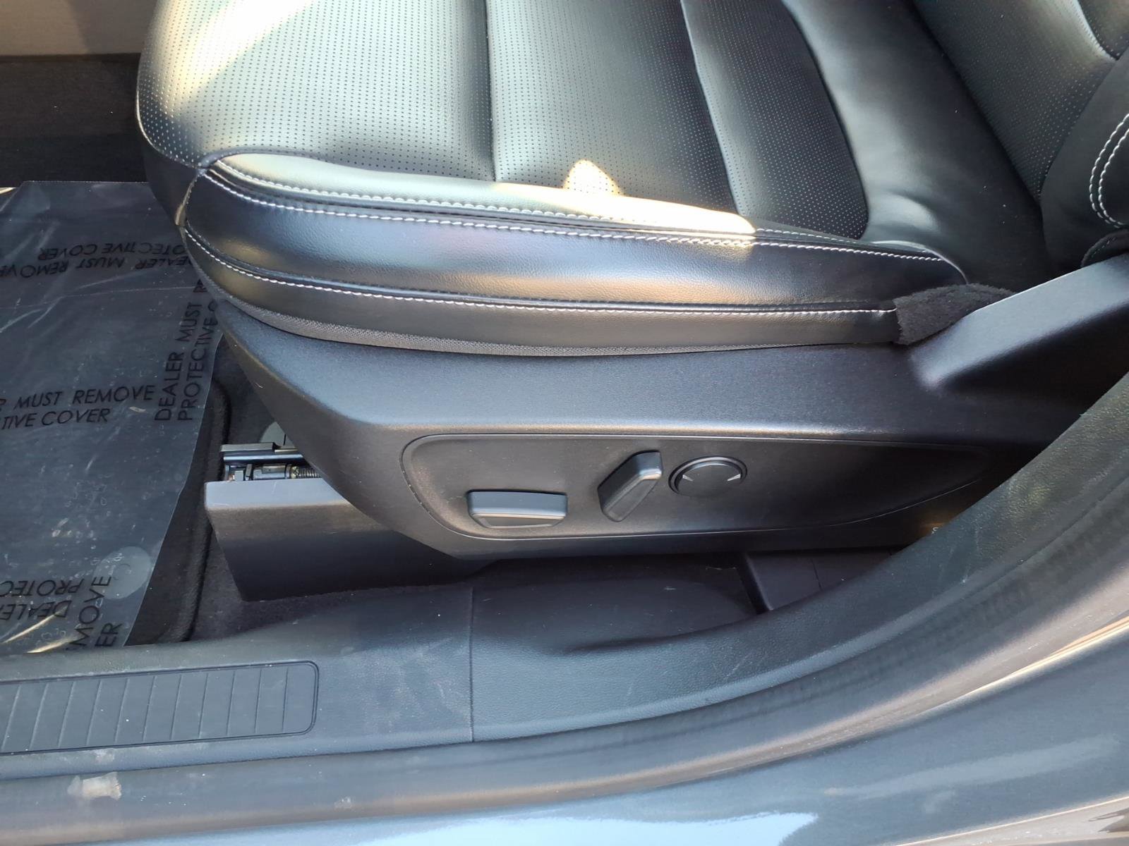 Certified 2023 Ford Escape Platinum AWD/4WD image 13