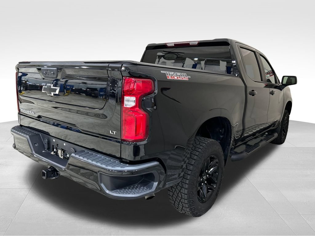 Used 2024 Chevrolet Silverado 1500 LT Trail Boss AWD/4WD image 7